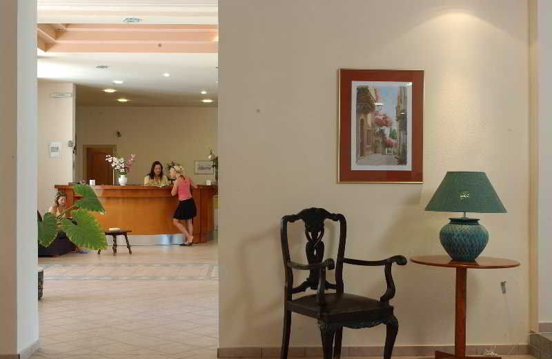 Hotel Saint Nicholas 3*